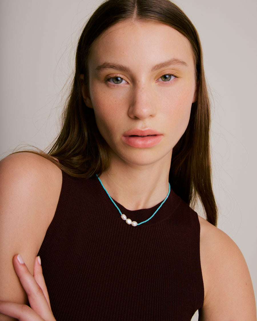 Beaded Necklace with Pearls - Turquoise