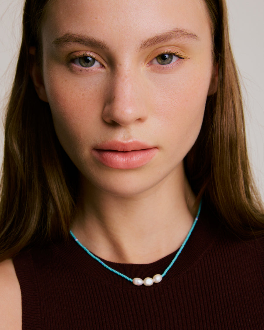Beaded Necklace with Pearls - Turquoise