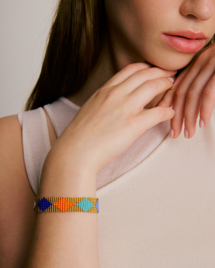 Ningi's Petite Golden Geometric Cuff