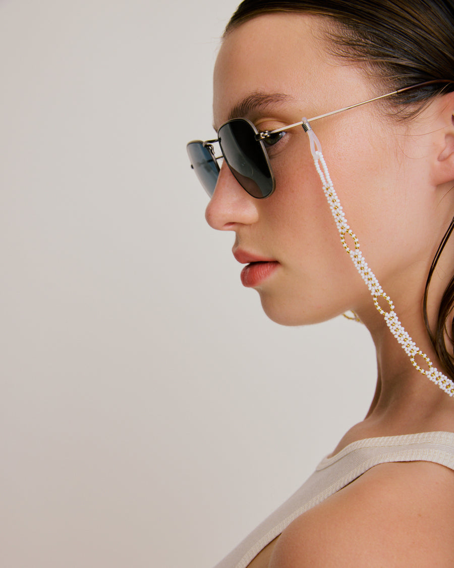Sunglass Chain - White & Gold